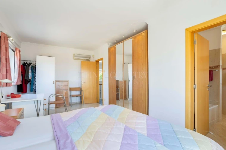 Moradia T4 para Venda em Conceição e Cabanas de Tavira Foto 27