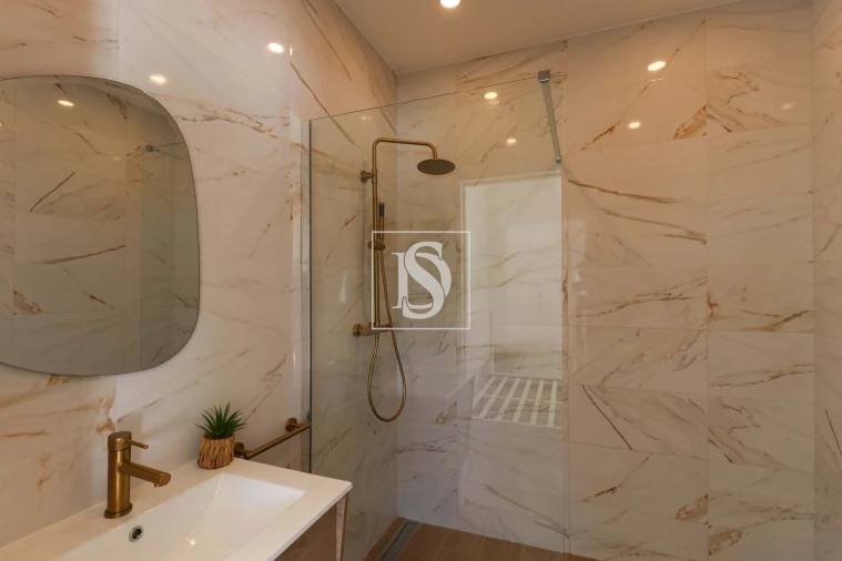 Moradia T1 para Venda em Lagoa e Carvoeiro Foto 3