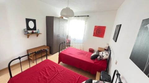 Moradia T4 para Venda em Lagos (São Sebastião e Santa Maria)