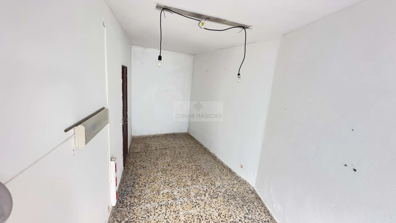 Moradia T4 para Venda em Lagos (São Sebastião e Santa Maria) Foto 26