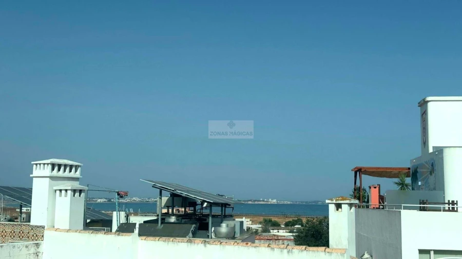 Moradia T4 para Venda em Lagos (São Sebastião e Santa Maria) Foto 23