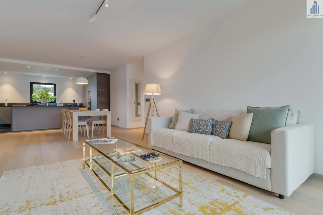 Apartamento T2 para Venda em São Martinho Foto 3