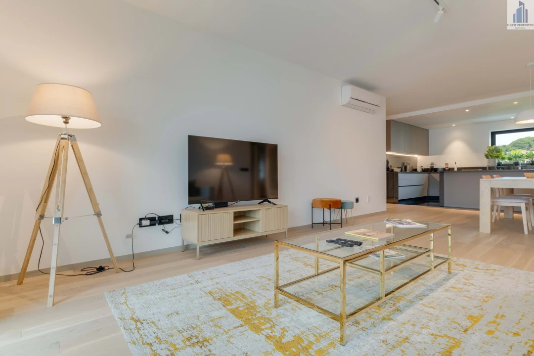 Apartamento T2 para Venda em São Martinho Foto 4