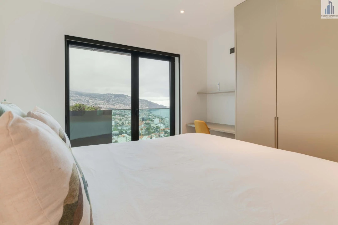 Apartamento T2 para Venda em São Martinho Foto 8