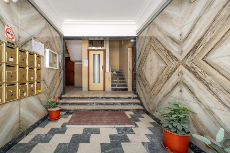 Apartamento T2 para Venda em Odivelas Foto 22