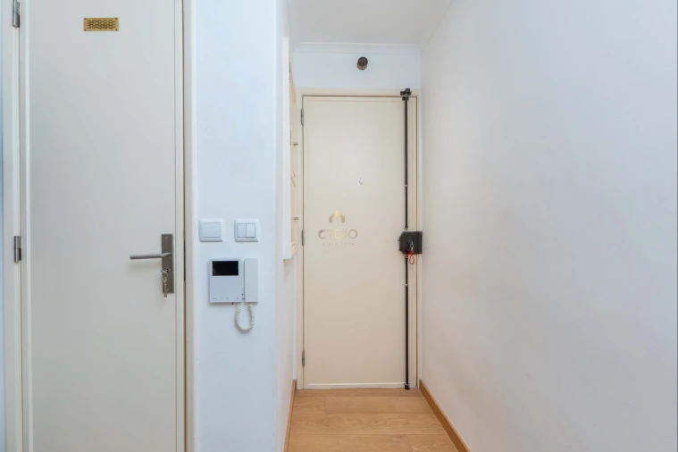 Apartamento T2 para Venda em Odivelas Foto 19