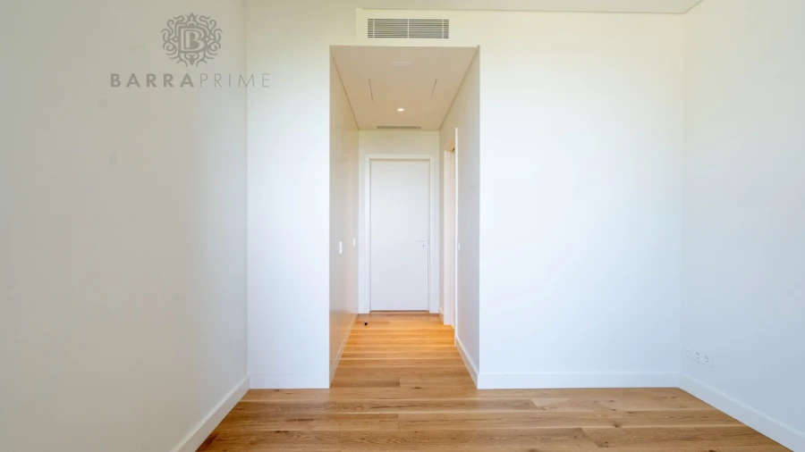 Apartamento T2 para Venda em Quarteira Foto 12