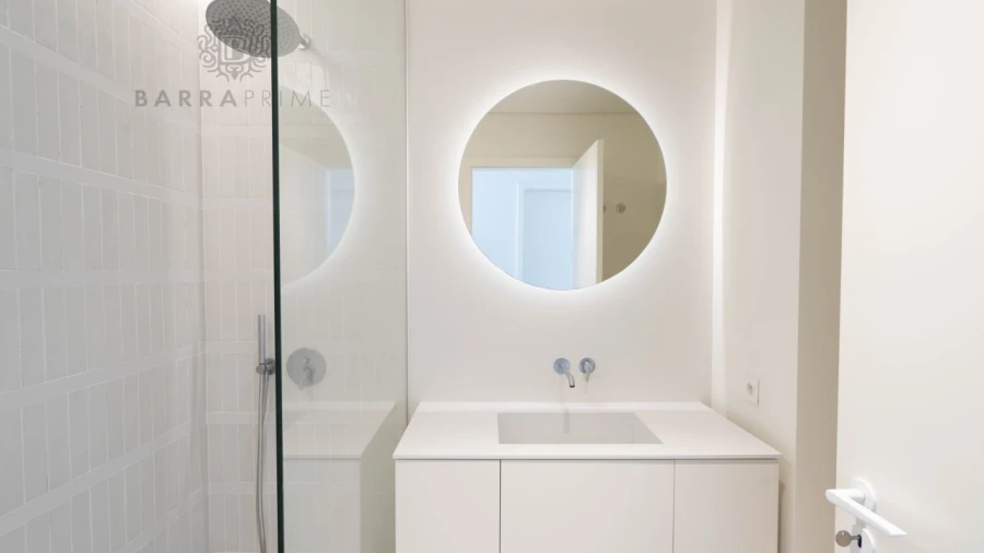 Apartamento T2 para Venda em Quarteira Foto 16