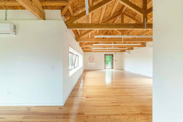 Escritório para Arrendamento em Custoias Foto 26