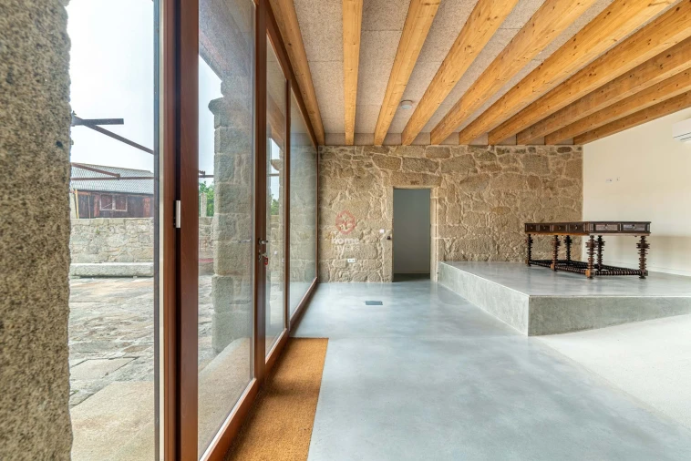 Escritório para Arrendamento em Custoias Foto 13