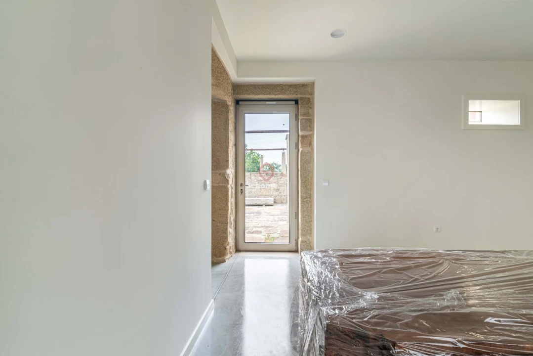 Escritório para Arrendamento em Custoias Foto 10