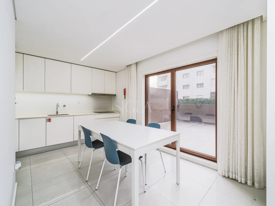 Apartamento T2 para Arrendamento em Gulpilhares e Valadares Foto 8