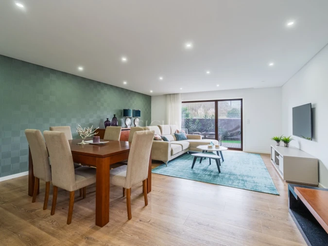 Apartamento T2 para Arrendamento em Gulpilhares e Valadares Foto 3