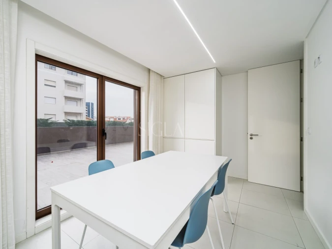 Apartamento T2 para Arrendamento em Gulpilhares e Valadares Foto 9