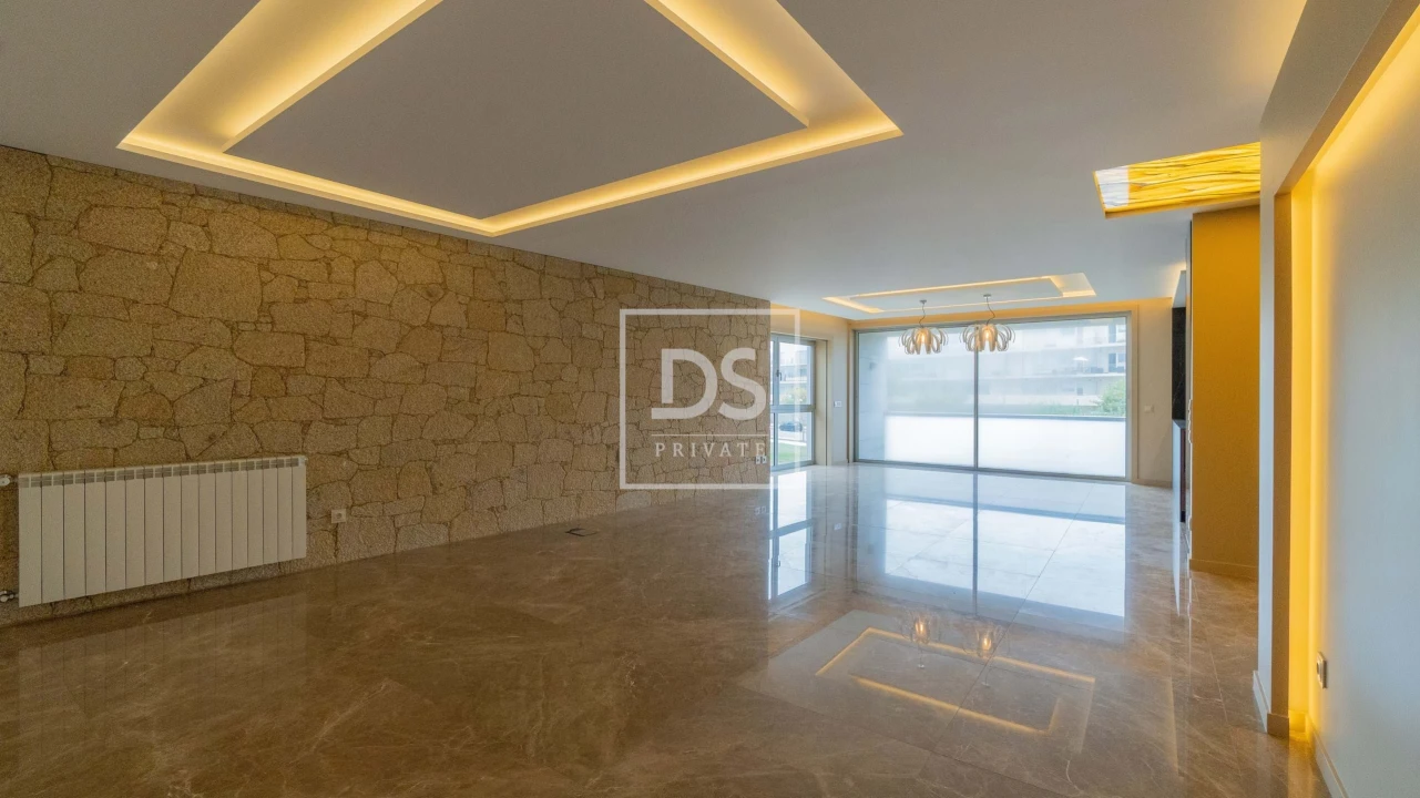 Apartamento T4 para Venda em Vila do Conde Foto 8