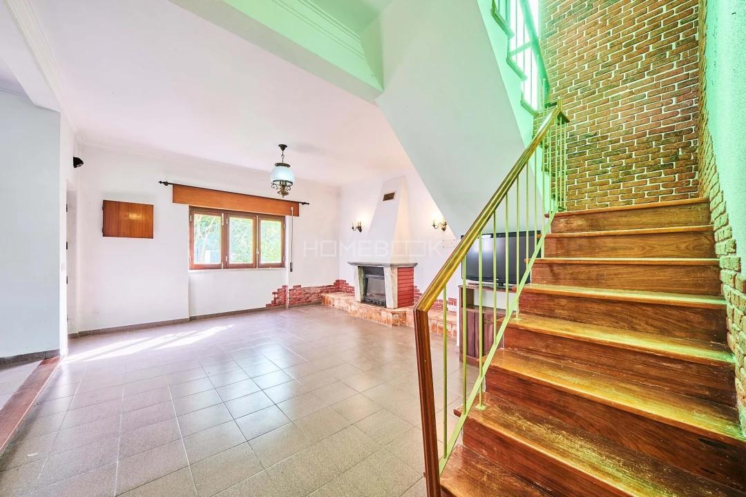 Moradia T5 para Venda em Seixal Foto 5