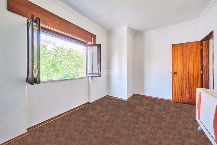 Moradia T5 para Venda em Seixal Foto 32