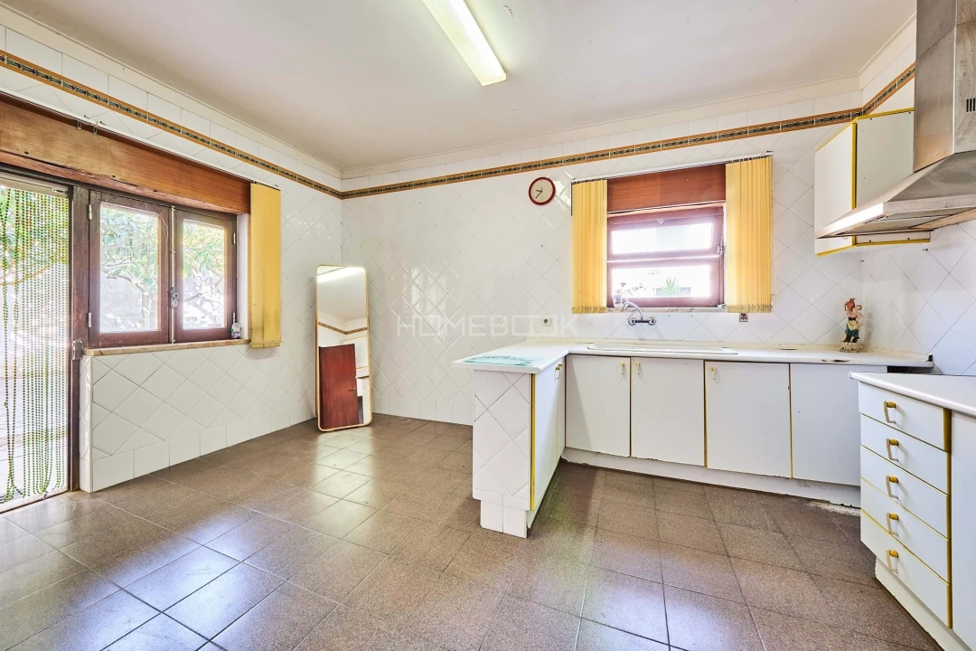 Moradia T5 para Venda em Seixal Foto 8