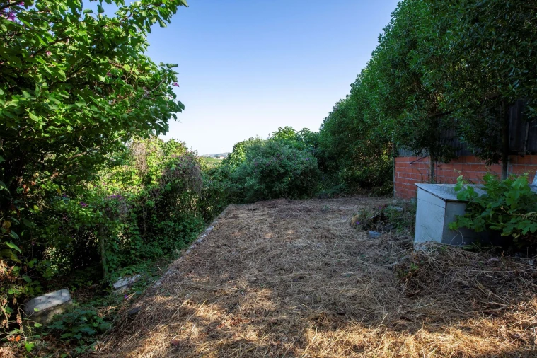 Moradia T2 para Venda em Azueira e Sobral da Abelheira Foto 40