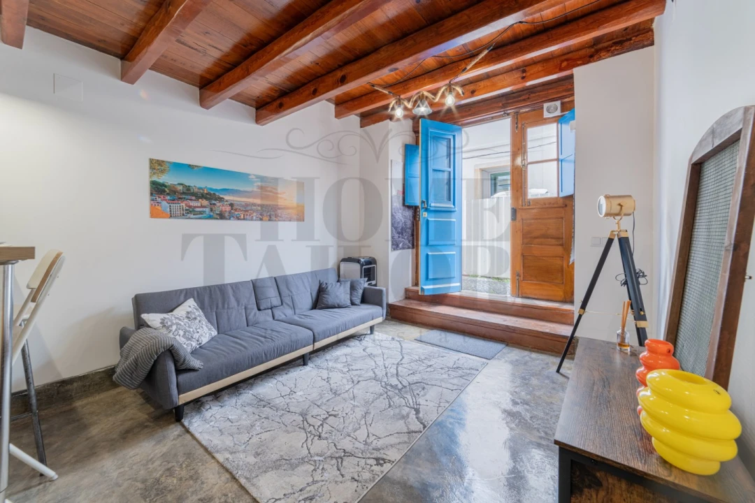 Apartamento T1 para Venda em Santa Maria Maior Foto 2