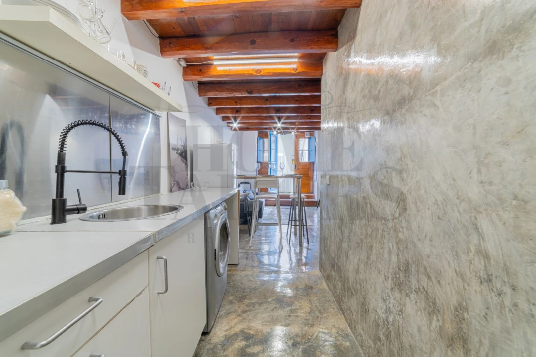 Apartamento T1 para Venda em Santa Maria Maior Foto 9
