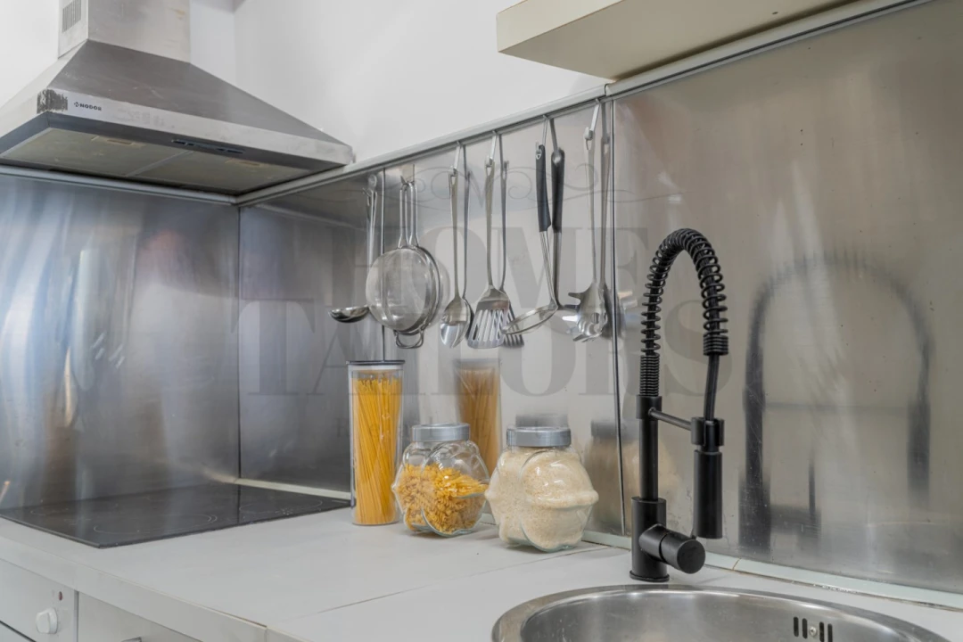 Apartamento T1 para Venda em Santa Maria Maior Foto 18