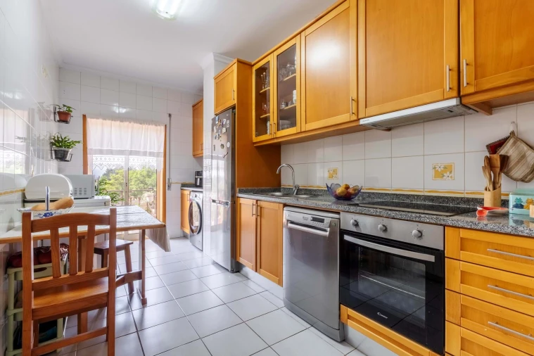 Apartamento T3 para Venda em Golegã Foto 13