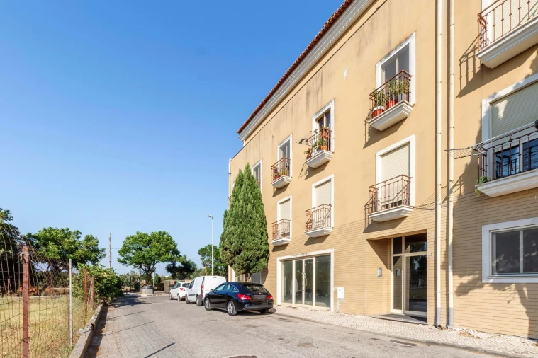 Apartamento T3 para Venda em Golegã Foto 46