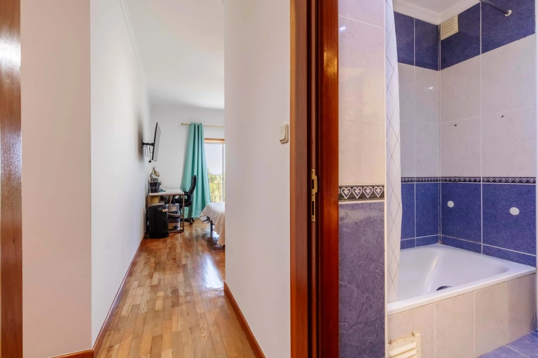 Apartamento T3 para Venda em Golegã Foto 28