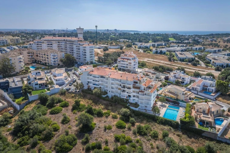 Garagem para Venda em Alvor Foto 9