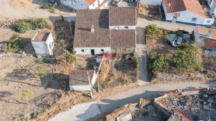 Moradia T2 para Venda em Alcoutim e Pereiro