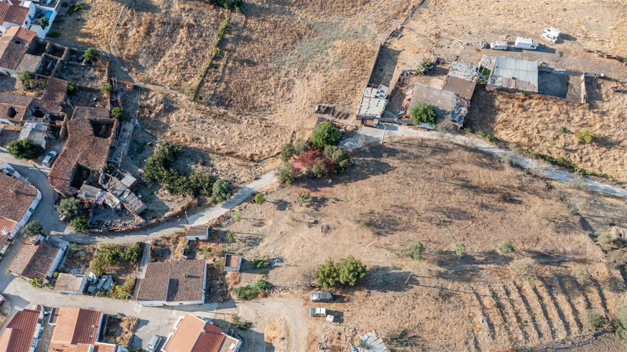 Moradia T2 para Venda em Alcoutim e Pereiro Foto 4