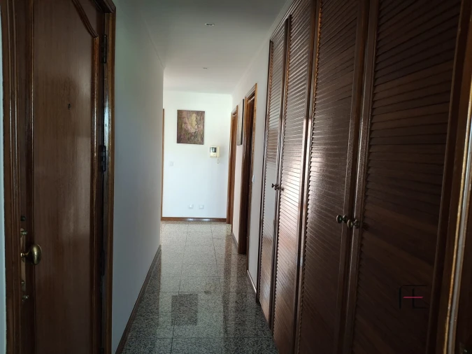 Apartamento T2 para Venda em Gulpilhares e Valadares Foto 4