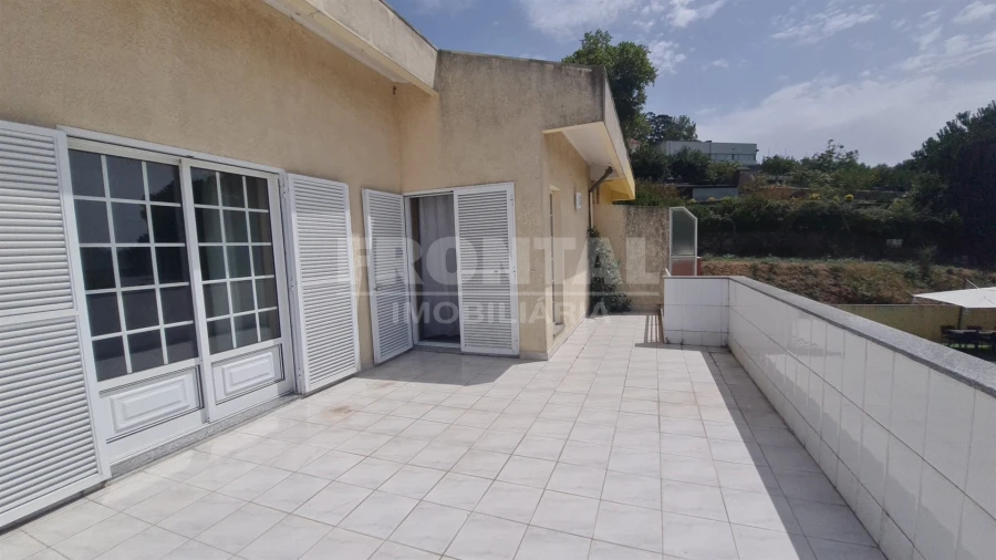 Moradia T3 para Venda em Grijó e Sermonde Foto 1