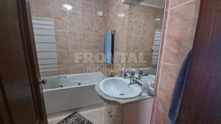 Moradia T3 para Venda em Grijó e Sermonde Foto 26