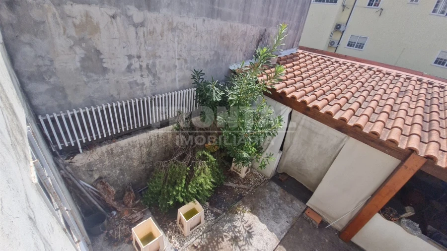 Moradia T3 para Venda em Grijó e Sermonde Foto 46