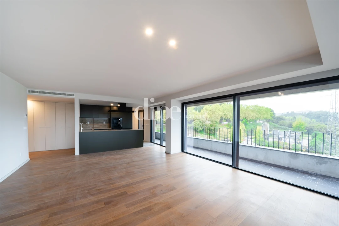 Apartamento T3 para Venda em Candoso Santiago e Mascotelos Foto 6