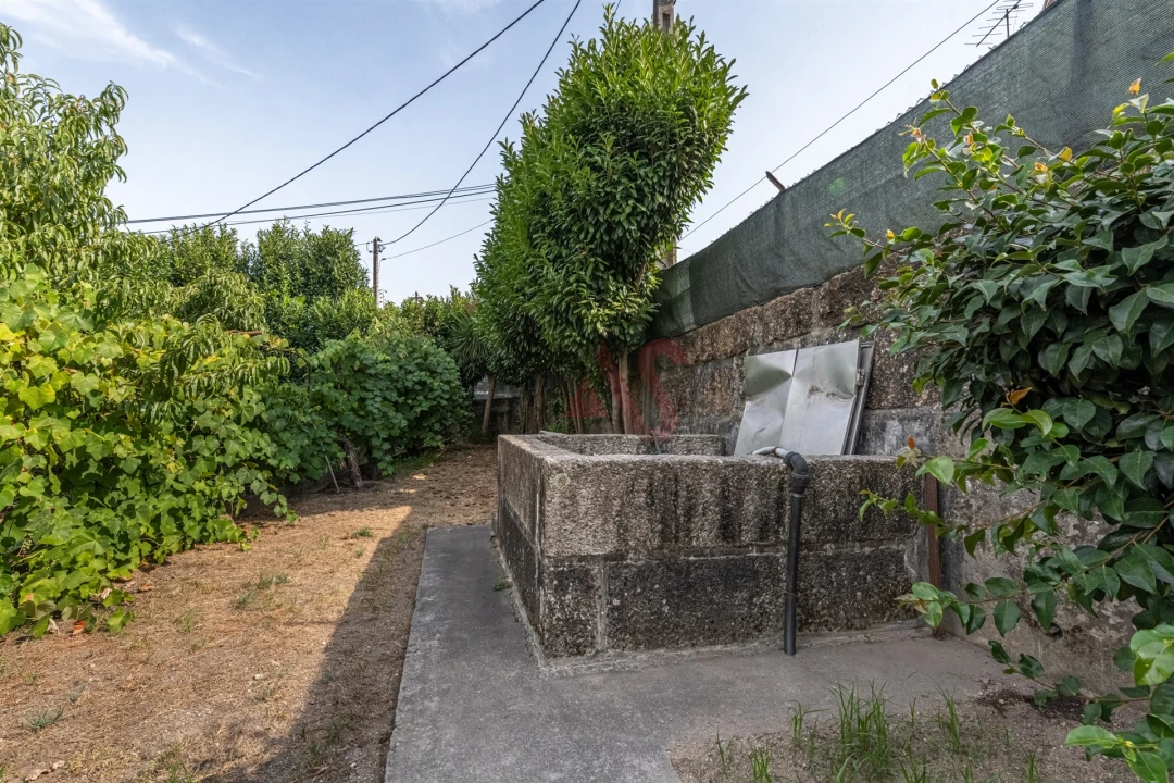 Moradia T4 para Venda em Caldas de Vizela (São Miguel e São João) Foto 11