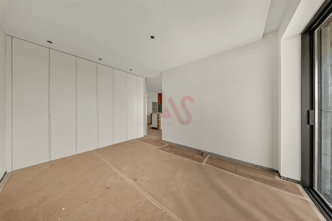 Apartamento T2 para Venda em Espinho Foto 12