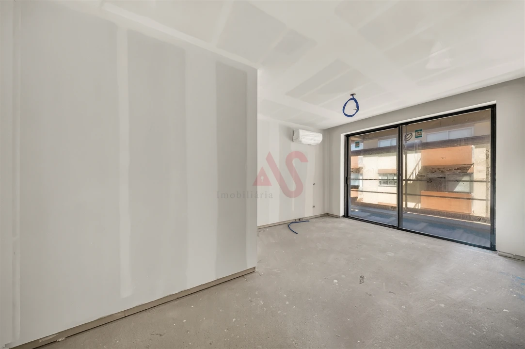 Apartamento T1 para Venda em Espinho Foto 33