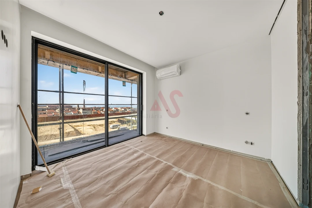 Apartamento T1 para Venda em Espinho Foto 20