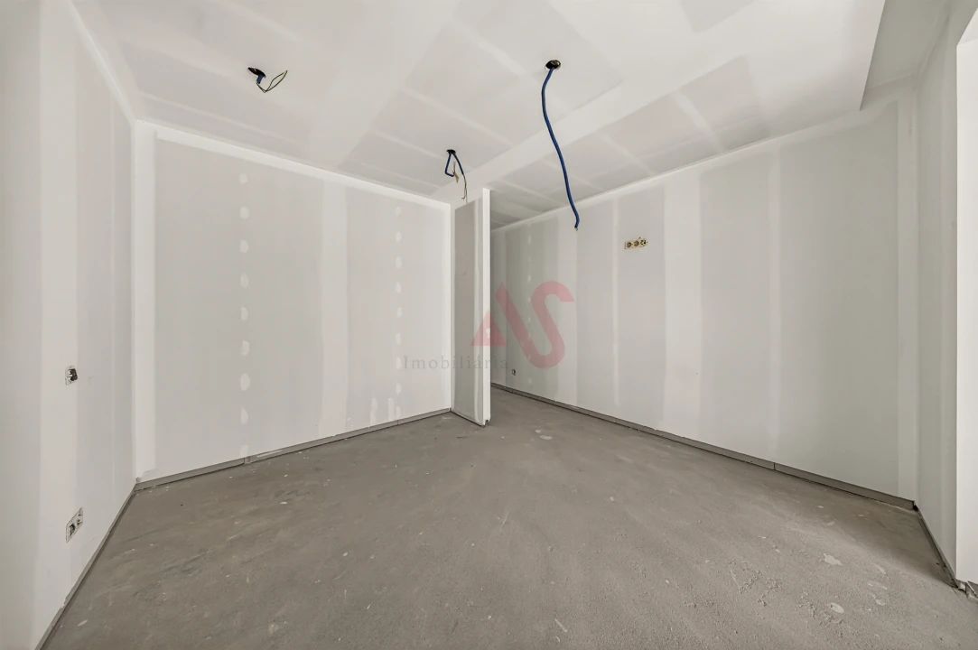 Apartamento T2 para Venda em Espinho Foto 45