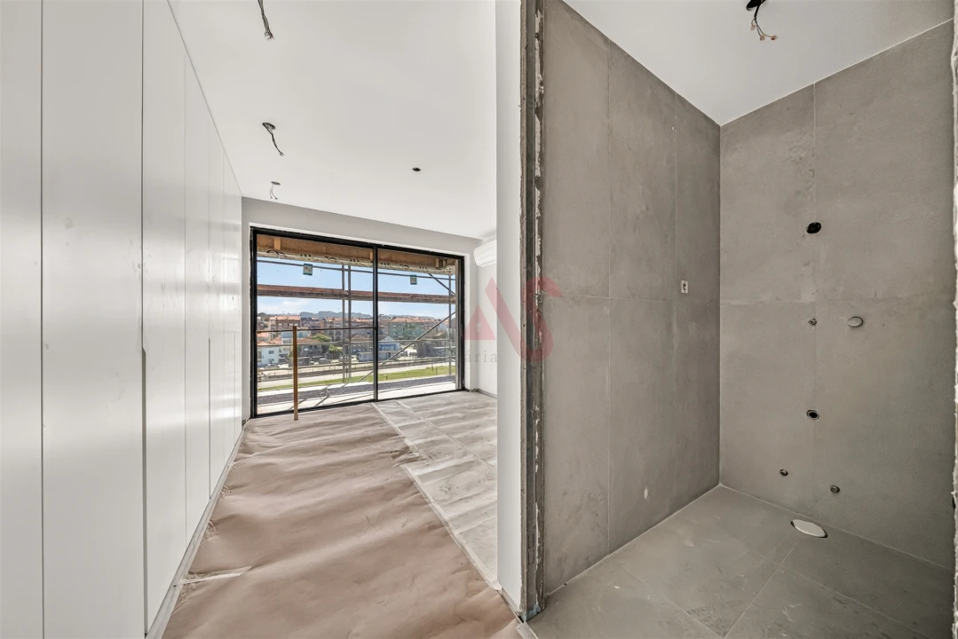 Apartamento T2 para Venda em Espinho Foto 17