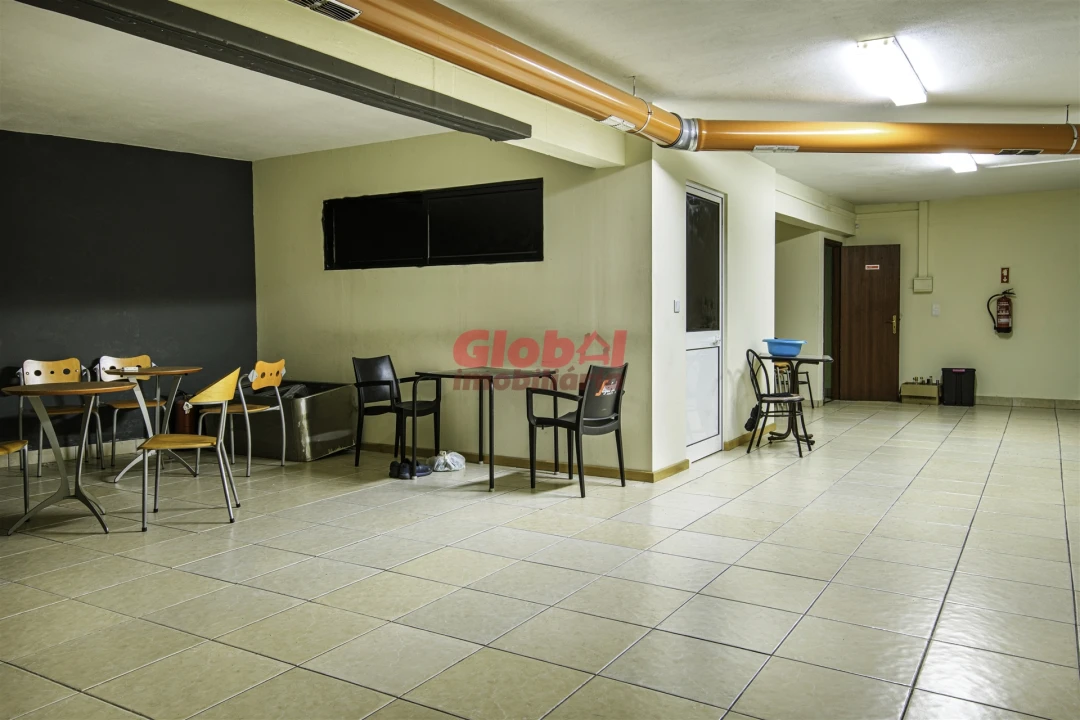 Loja para Trespasse em Abraveses Foto 8