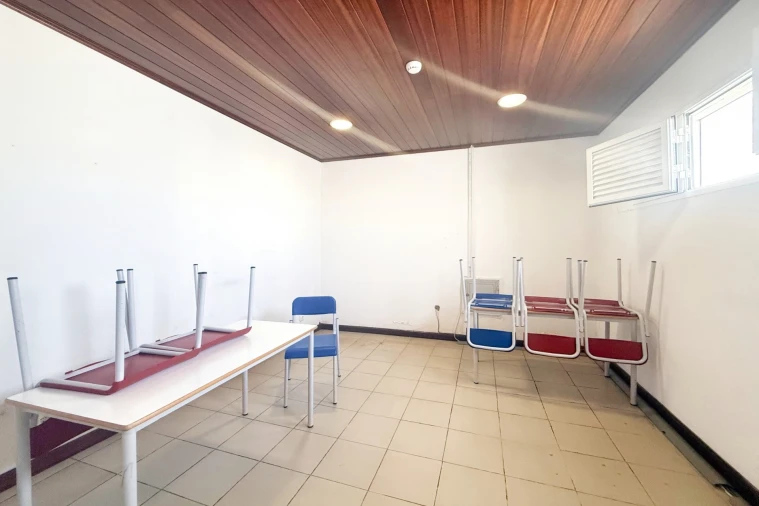 Loja para Venda em Albufeira e Olhos de Água Foto 13