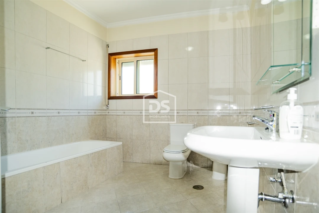 Apartamento T3 para Venda em Nespereira Foto 15