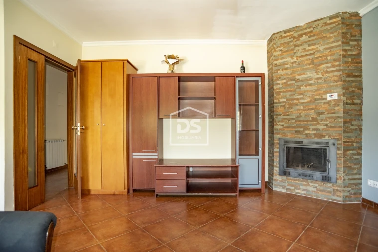 Apartamento T3 para Venda em Nespereira Foto 3