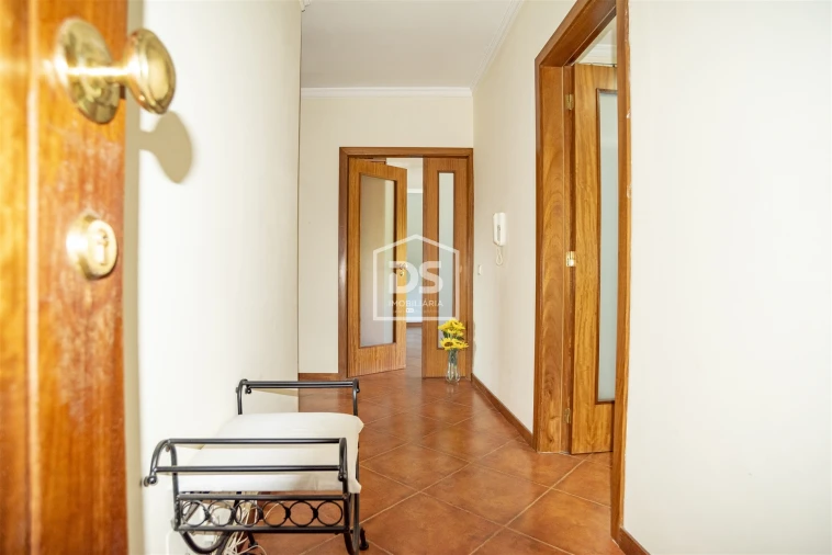 Apartamento T3 para Venda em Nespereira Foto 13