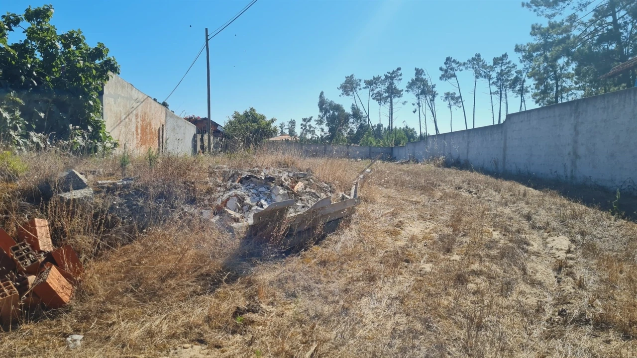 Moradia T1 para Venda em Coimbrão Foto 12
