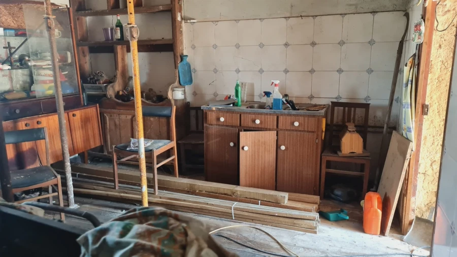 Moradia T1 para Venda em Coimbrão Foto 6